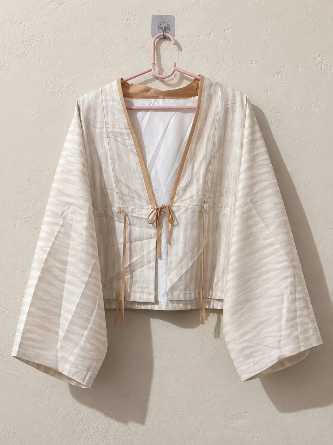 White Stripped Tie -Font Crop Blouse