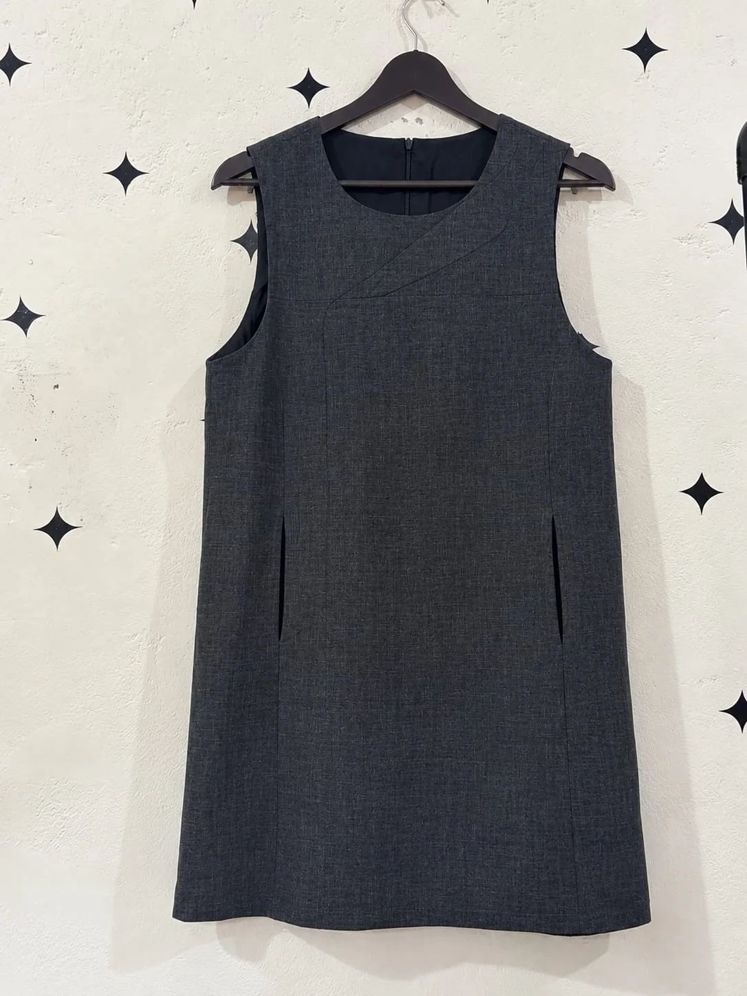 Grey Sleeveless Shift Dress